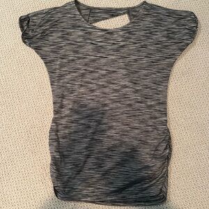 Reebok Sri-fit athletic top size Large black and white stripe